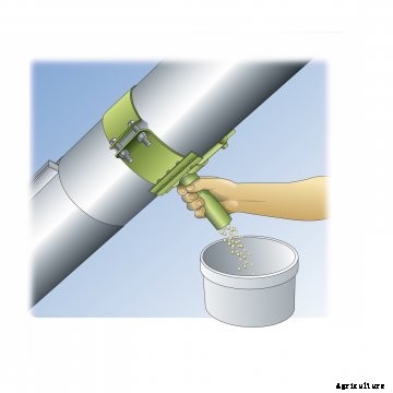 Sliding grain sample door