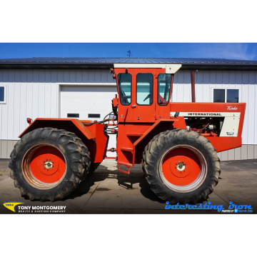 International Harvester 4366 hero image auction tractor