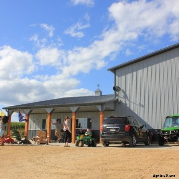 Exterior of the Baker's farm shop