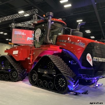 Case IH AFS Connect Magnum tractor