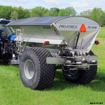 Unverferth Pro-Force fertilizer spreader
