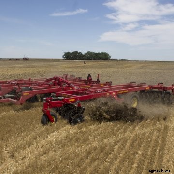 Vertical tillage tool from October 19 MI
