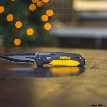 2018 Christmas Special_Tech