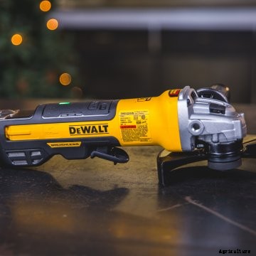 2018 Christmas Special_Tech