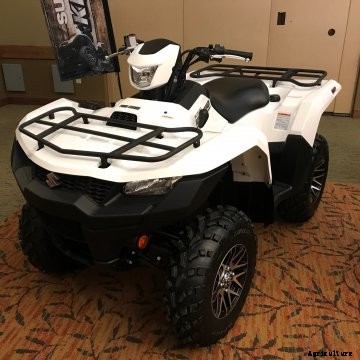 White-Kingquad