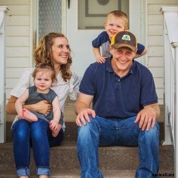 Jordan Vittetoe and family