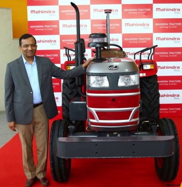 Driverless Tractor Technology, Advantages, Cost In India