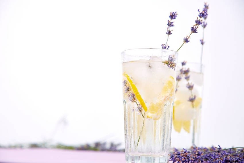 6 Ways to Utilise the Lavender in Your Garden