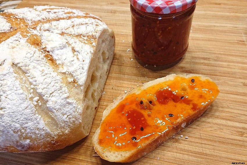 Lets make Passionfruit Tomato Jam!