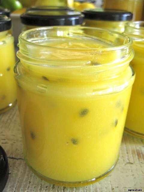 Silky Sweet Lemon Curd