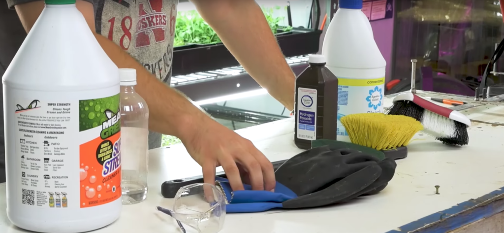 How to Sanitize and Sterilize Hydroponic Systems