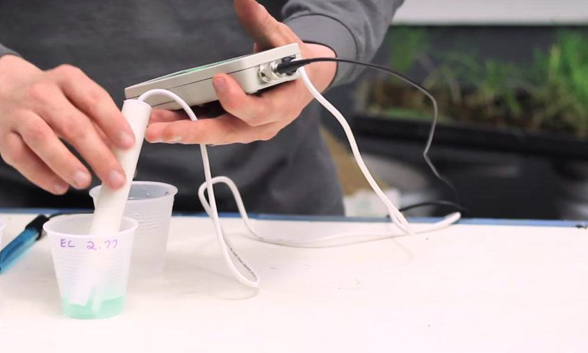 How to Use a Multi-reading Handheld Meter in Hydroponics