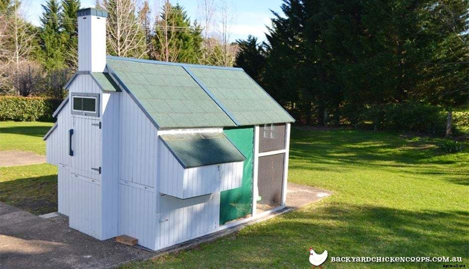 How To Pick The Perfect Chicken Coop Spot