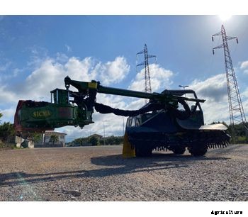 Sicma - Model B411 Intensive - Harvester with trunk shaker for walnut, almond and other nuts