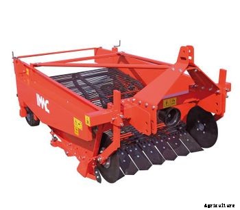 Imac - Model PD - Garlic Digger and Windrower