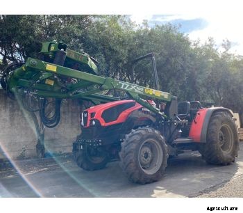 Sicma - Model TLX 100 - Harvester for olives, nuts  (walnuts, almonds, pistachio, etc.), cherries, plums with trunk shaker