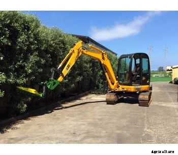 Sicma - Model Harvesting kit for miniexcavator - Harvester for olives, nuts, cherries, plums with trunk shaker (equipped with or without umbrella)