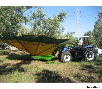 Sicma - Model RC - Harvester for olives, nuts, cherries, plums with trunk shaker (equipped with or without umbrella)