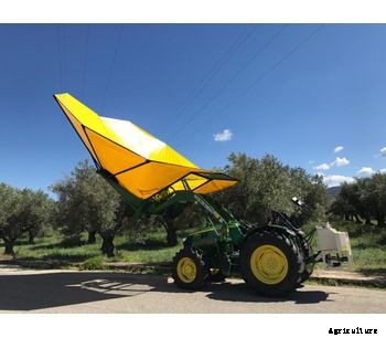 Sicma - Model RC - Harvester for olives, nuts, cherries, plums with trunk shaker (equipped with or without umbrella)