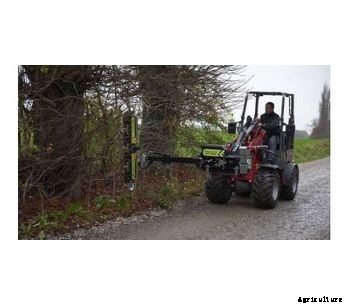 Model HXF 2302 - Multi Carrier Cutterbars and Barrier Mowers