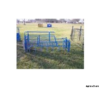 Durebol - Finger-Bar Farrowing Crate