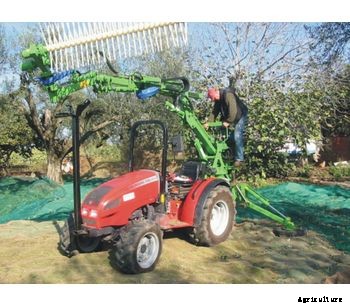 Tordo - Model M600/A - Olive Harvester
