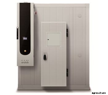 Aralab - Multi-Tier Plant Growth Rooms