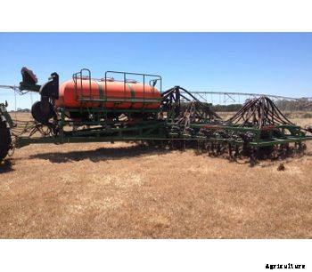 Ausplow - Model M6000DB - Multistream Air Seeder