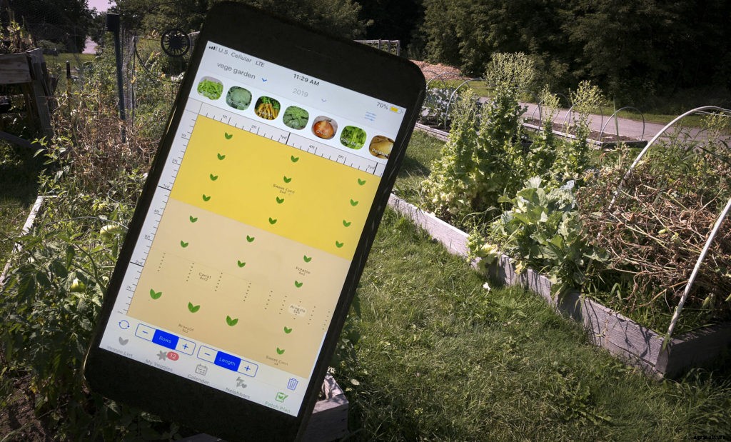 6 gardening apps for planning your plantings