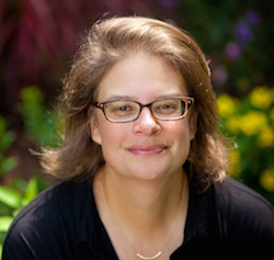 Katie Elzer-Peters teaches how to eat without waste