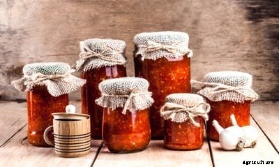 Tomatoes That Can Well – What Are The Best Canning Tomatoes