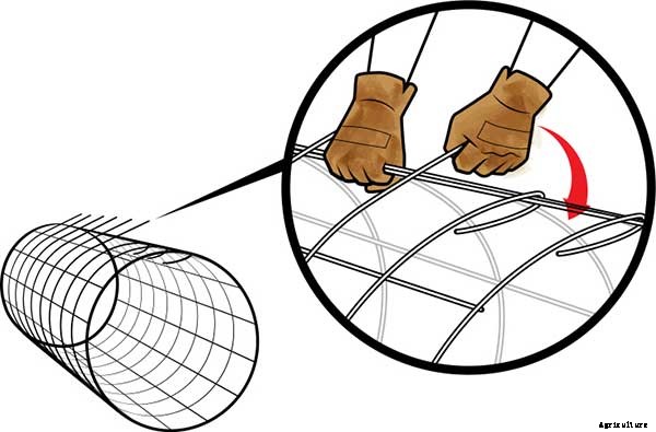 Weekend Project: DIY Tomato Cages