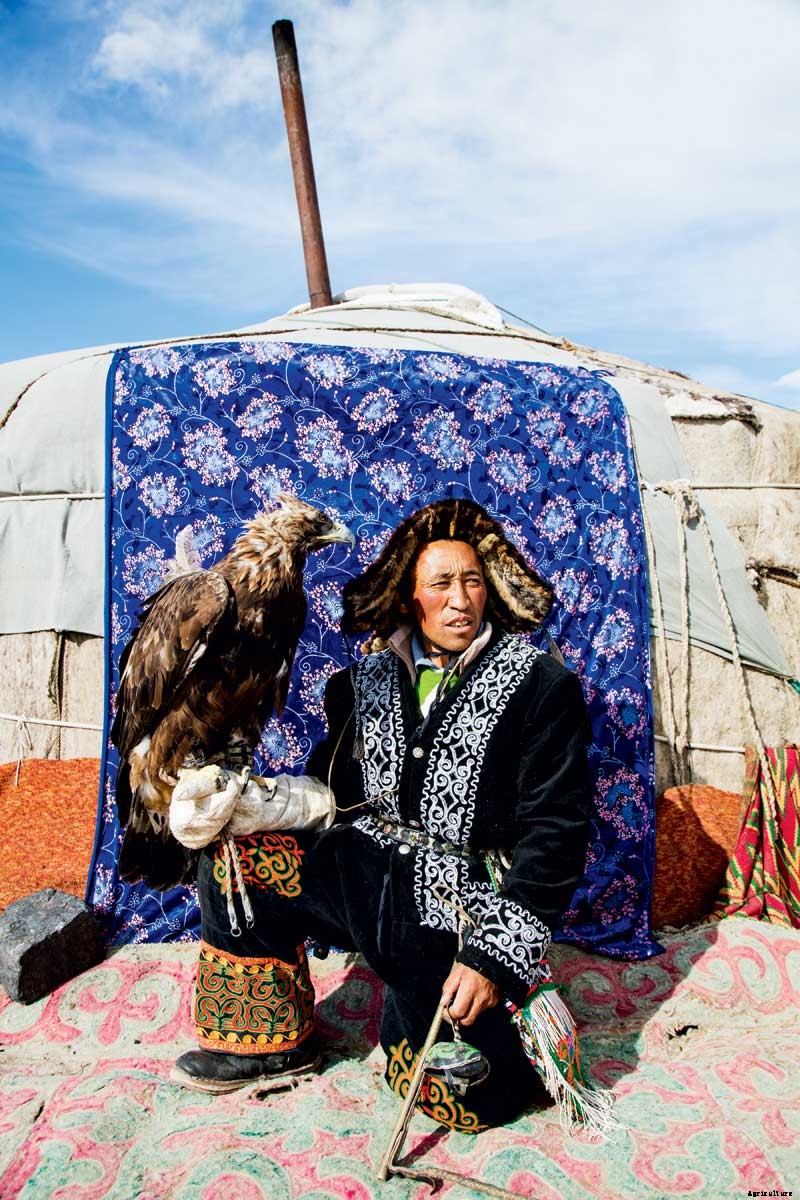 Photo Essay: The Eagle Hunters of Mongolia