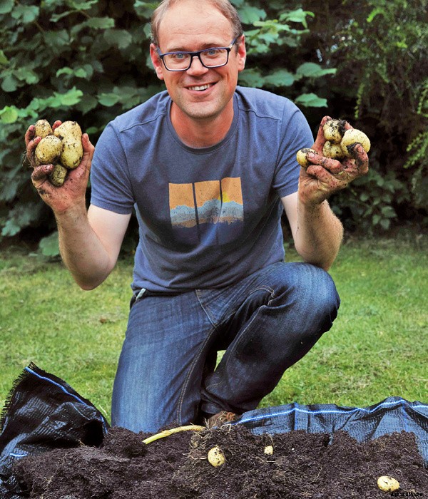 Two clever and easy DIY projects for growing food in small spaces