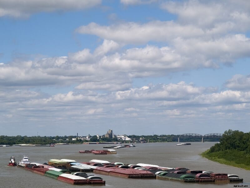 US barge costs spike post-Hurricane Ida; CHS terminal under repair
