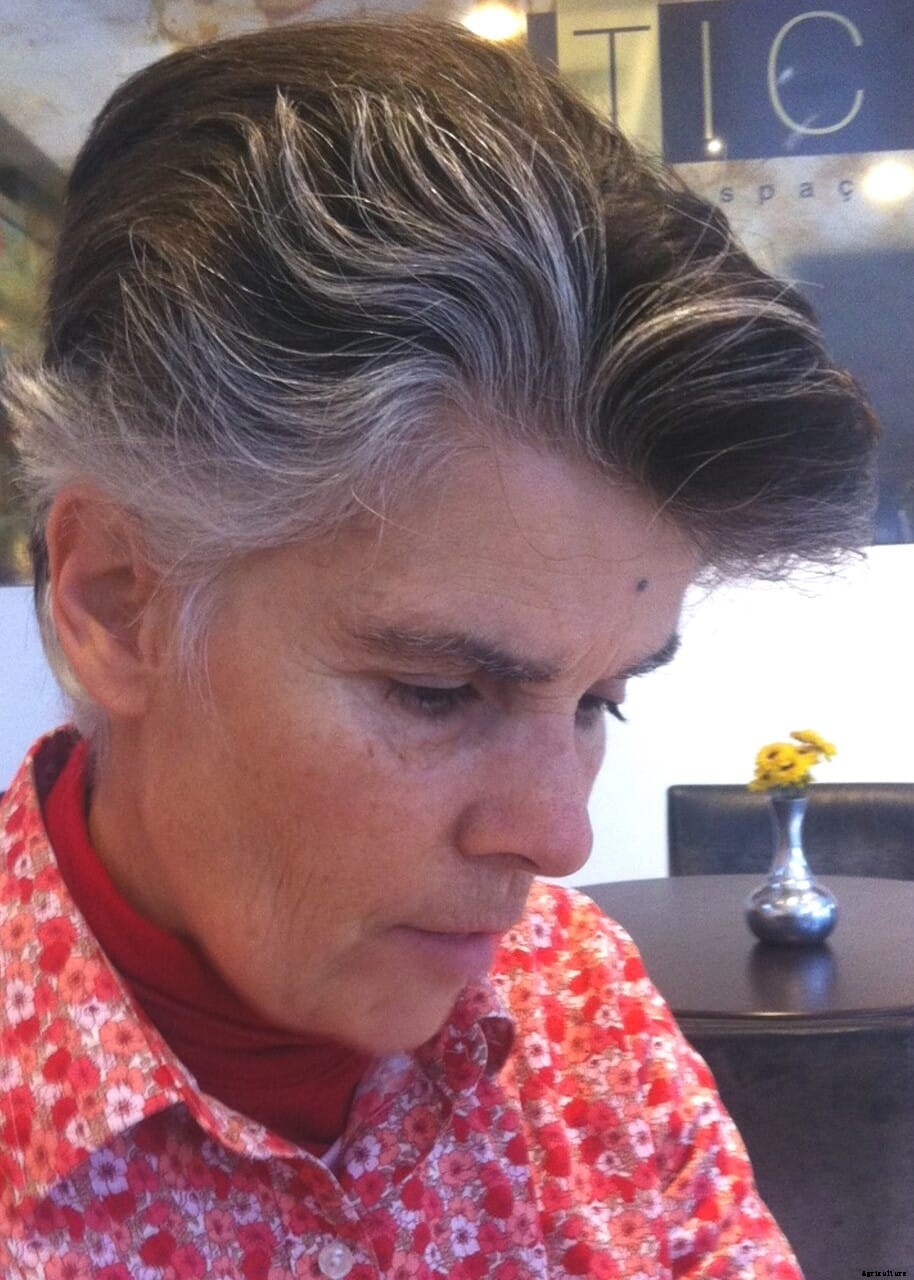 US POULTRY recognizes Dr Roseline Angel for her distinguished career in the sector