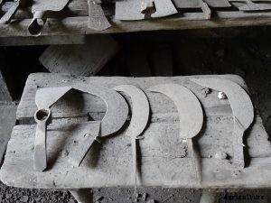 Scythe vs Sickle – Which One is The Better?