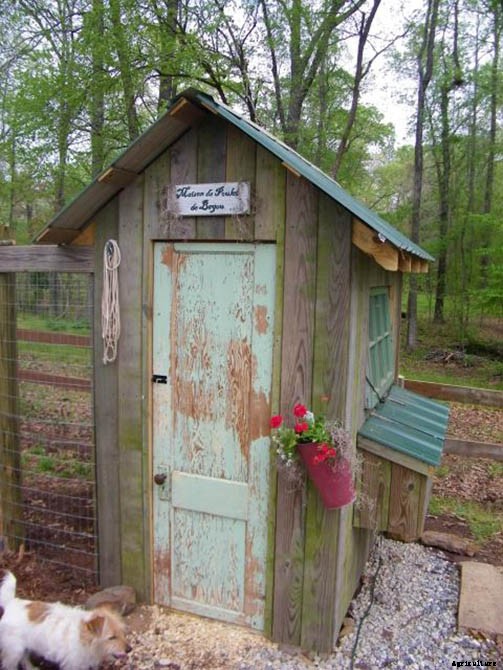 20 Adorable Chicken Coops