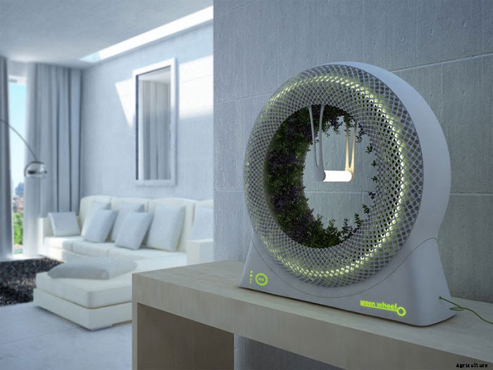 The Green Wheel: Hydroponic Garden that Saves Light & Space