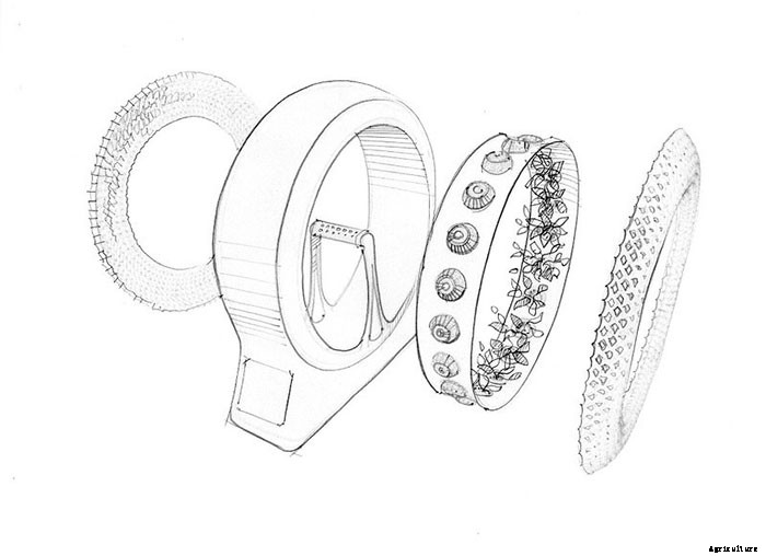 The Green Wheel: Hydroponic Garden that Saves Light & Space