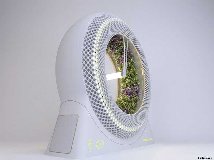 The Green Wheel: Hydroponic Garden that Saves Light & Space