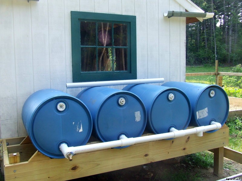 55 Gallon Drums – Metal VS Plastic – Which Is Better?
