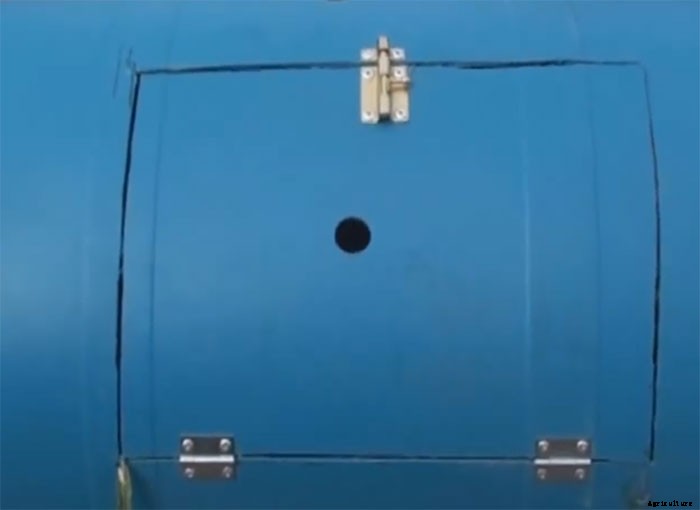 Build a Tumbling Composter – Cheap and Easy!