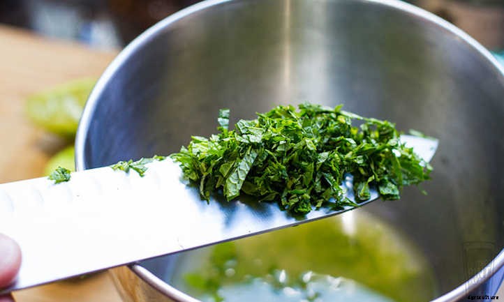 How To Harvest Mint And Store It For Later