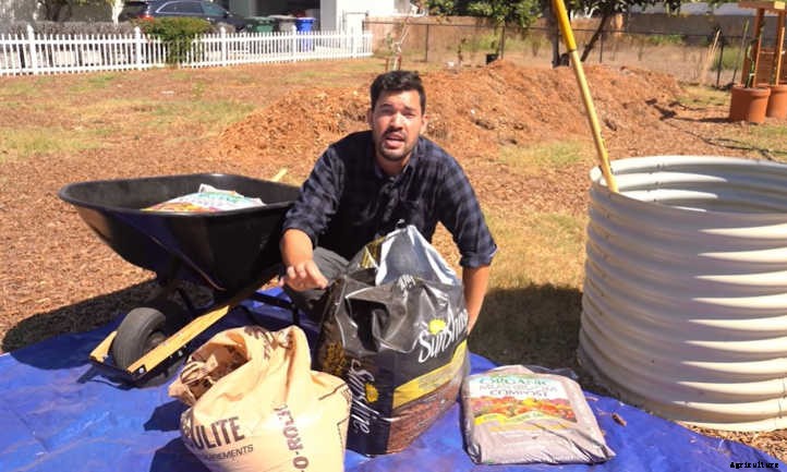 Hugelkultur Raised Bed Gardens From Start To Finish