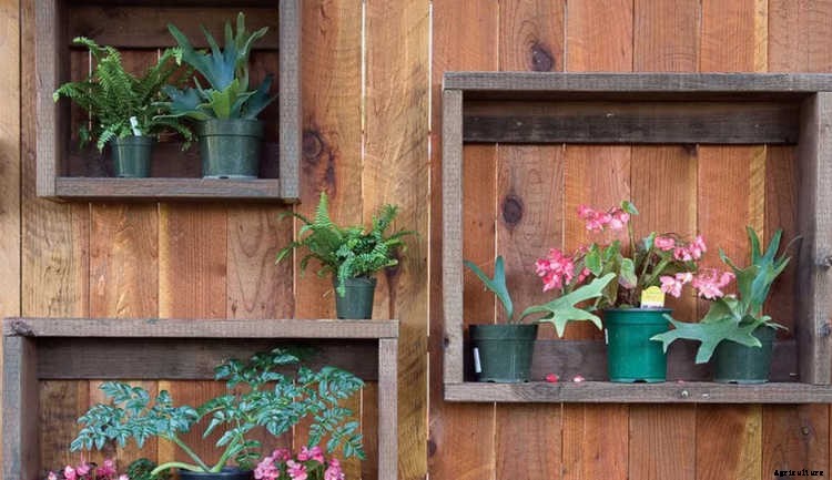 Fence Planters: Fantastic & Free Plans To Get More Growing Space
