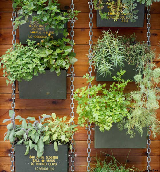 Fence Planters: Fantastic & Free Plans To Get More Growing Space