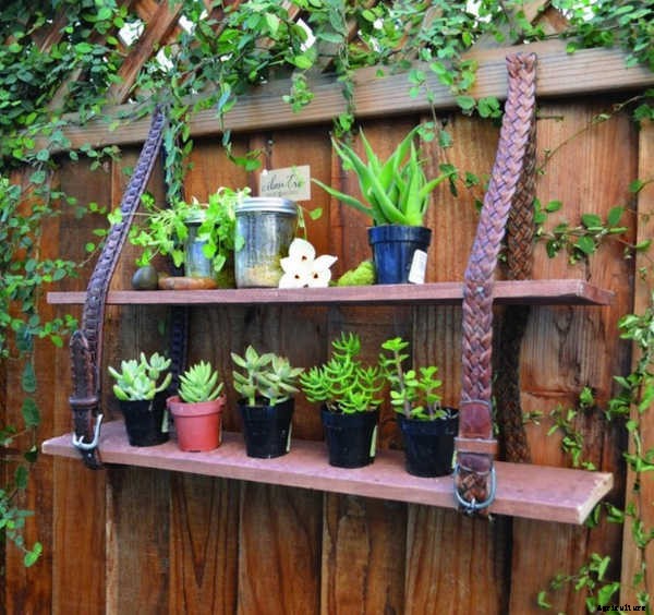 Fence Planters: Fantastic & Free Plans To Get More Growing Space