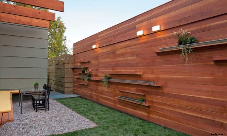 Fence Planters: Fantastic & Free Plans To Get More Growing Space