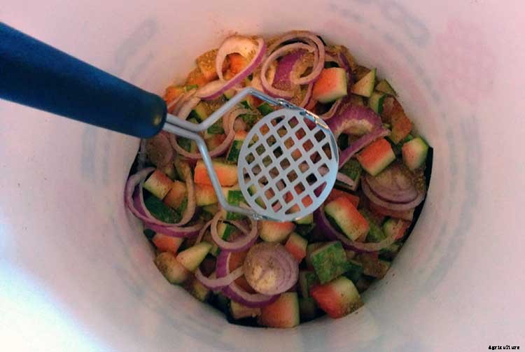 Bokashi Compost Buckets: An Easy DIY Method